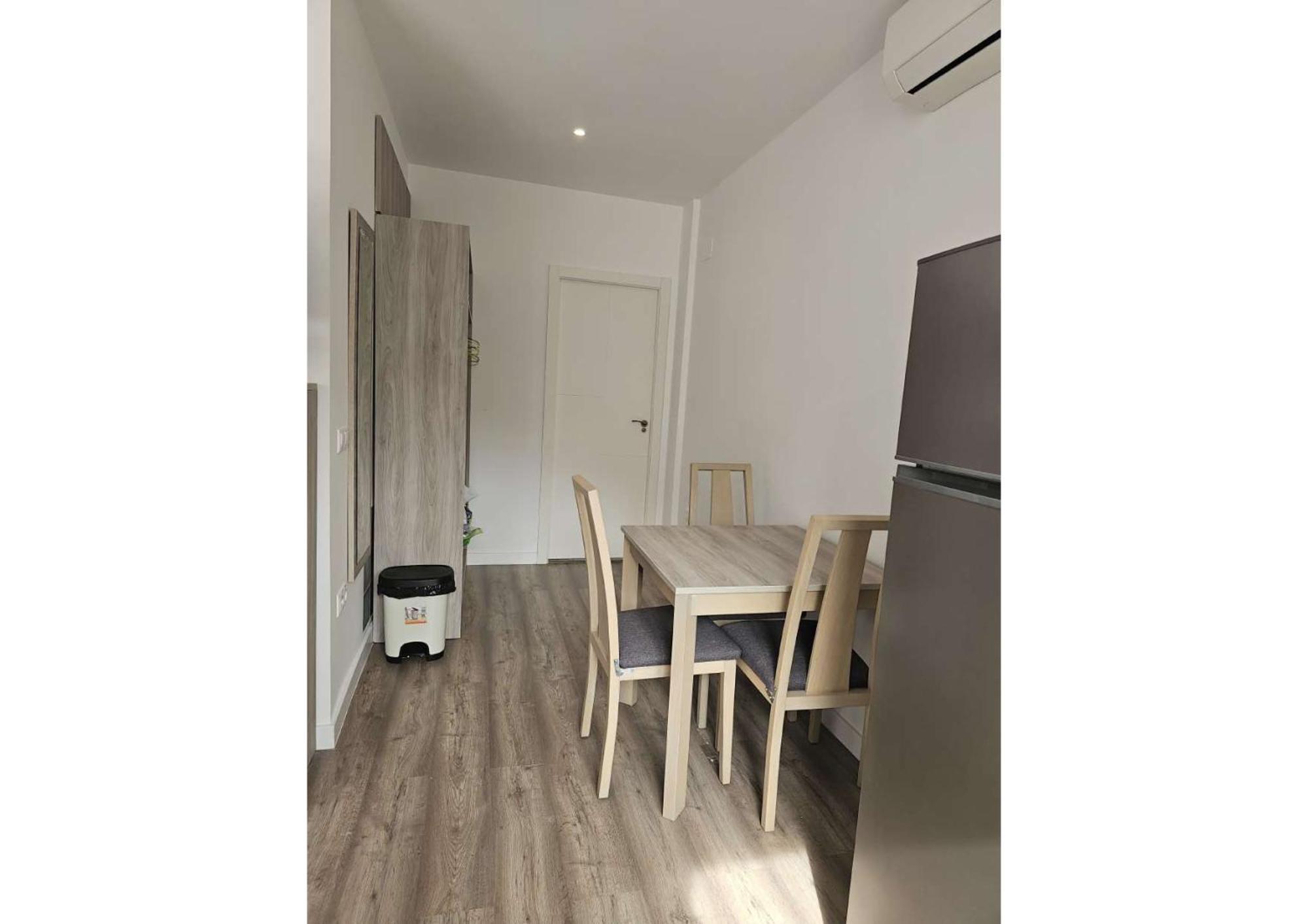 Apartamentos Turisticos Kenzamin 阿利坎特 外观 照片